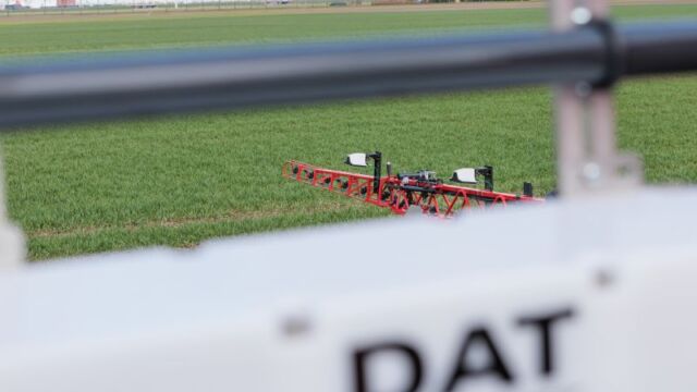 Kverneland Group und Dimensions Agri Technologies arbeiten gemeinsam für präzise Beikraut-Regulierung