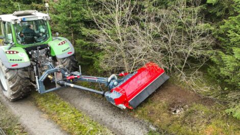 Vogt präsentiert robuste Forst-Seitenmulcher von Dragone und TMC