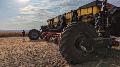 Nexat und Väderstad: Der „weltweit größte Grubber“ komplettiert das Portfolio zur Bodenbearbeitung